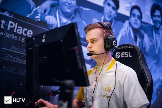 女子战队争夺Mobile Legends全球电竞冠军